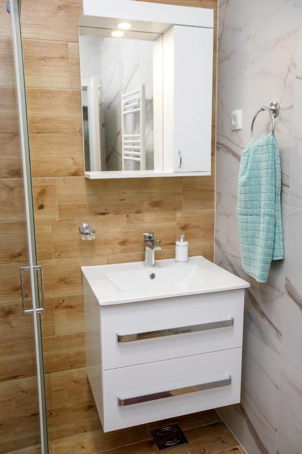 Tik Tak Apartman ซูโบติกา ภายนอก รูปภาพ