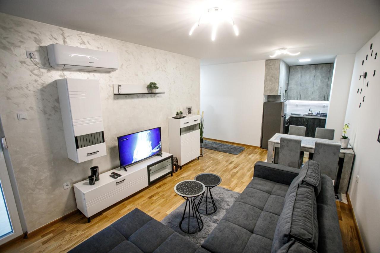 Tik Tak Apartman ซูโบติกา ภายนอก รูปภาพ