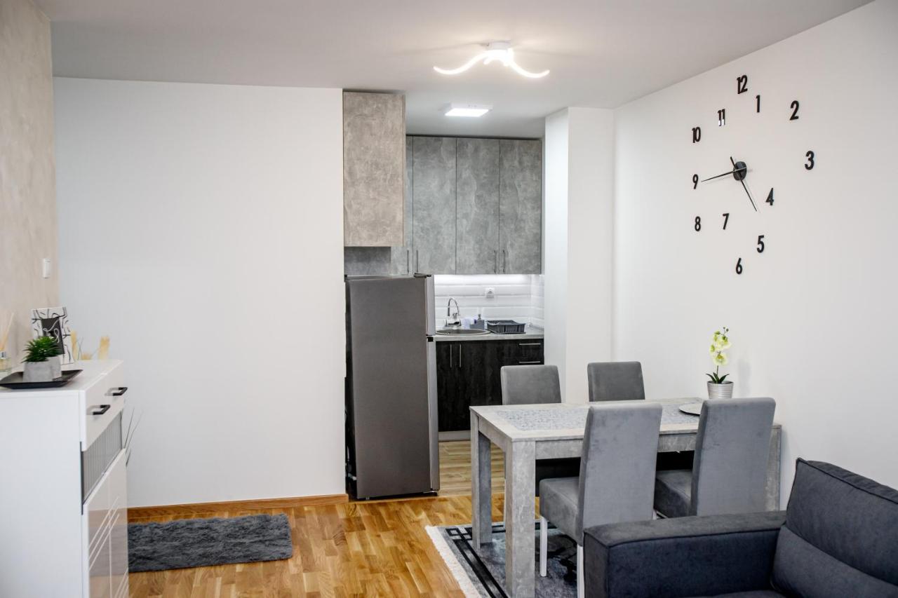 Tik Tak Apartman ซูโบติกา ภายนอก รูปภาพ